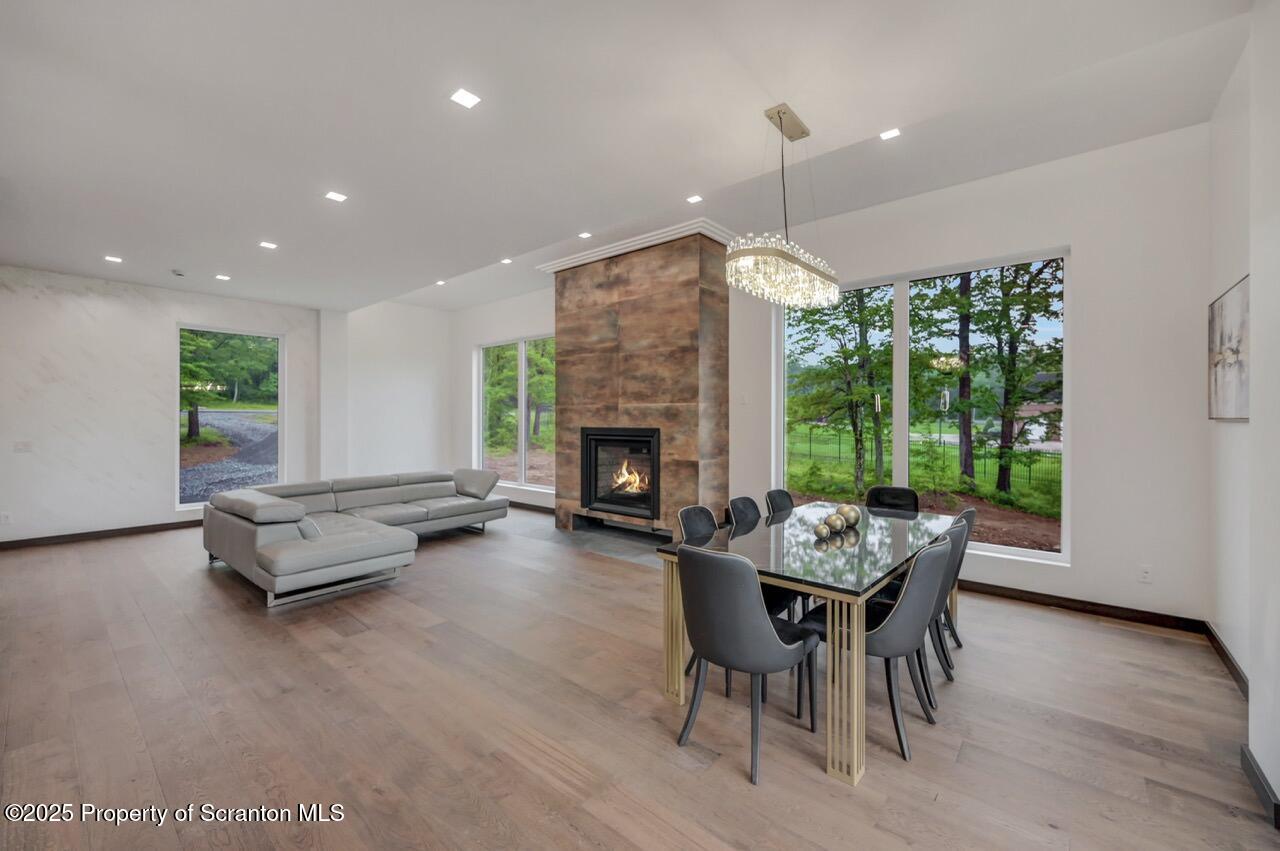 Bear Creek, Pennsylvania, 18602, United States, 4 Bedrooms Bedrooms, ,3 BathroomsBathrooms,Residential,For Sale,2002172