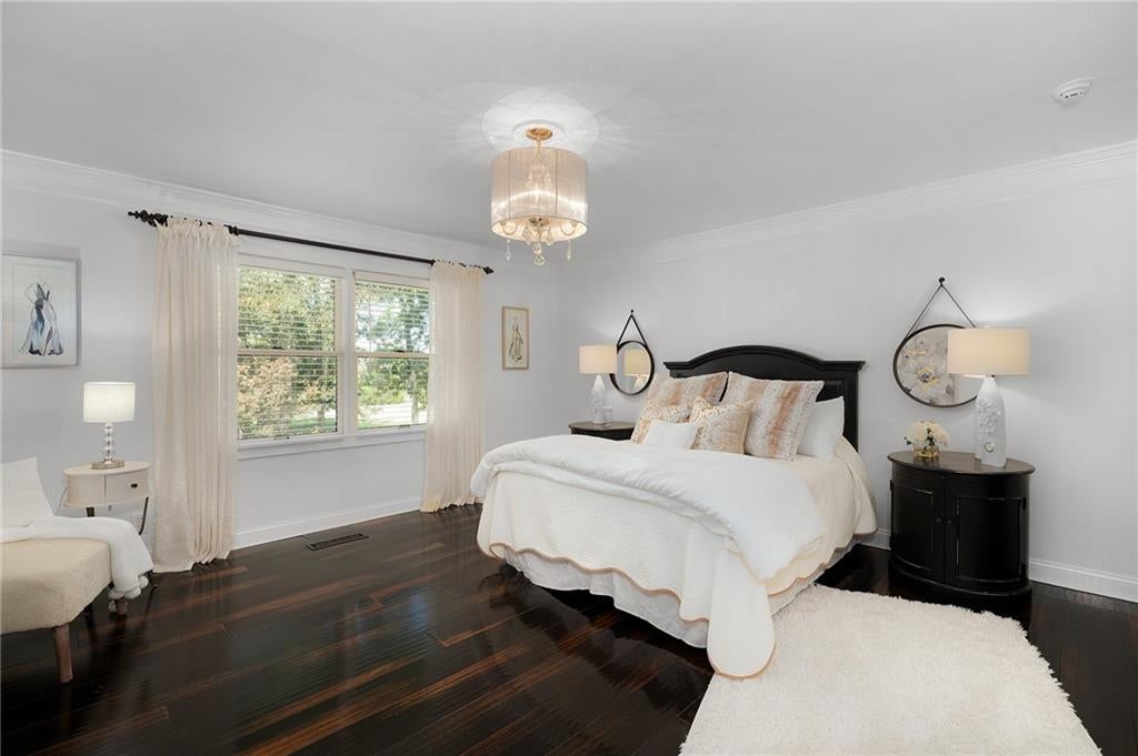 Calhoun, Georgia, 30701, United States, 3 Bedrooms Bedrooms, ,3 BathroomsBathrooms,Residential,For Sale,1980675