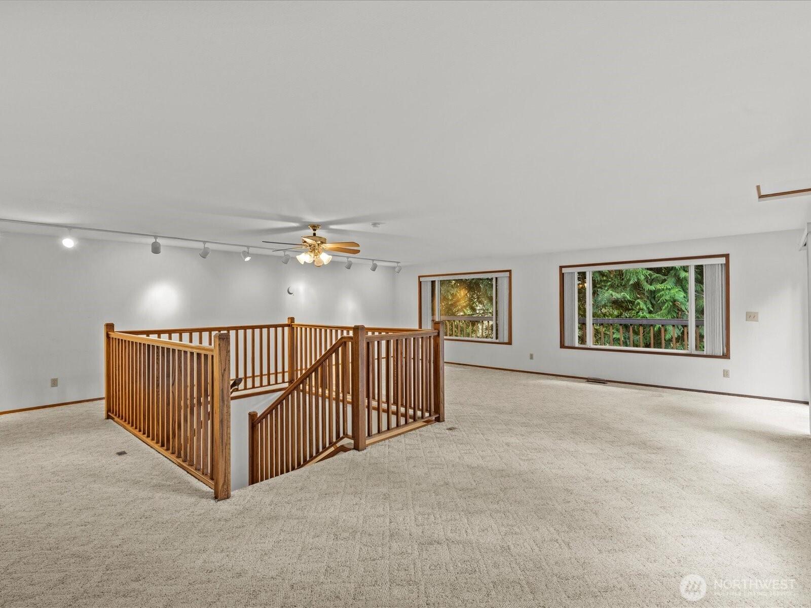 KENT, Washington, 98042, United States, 4 Bedrooms Bedrooms, ,3 BathroomsBathrooms,Residential,For Sale,2001779