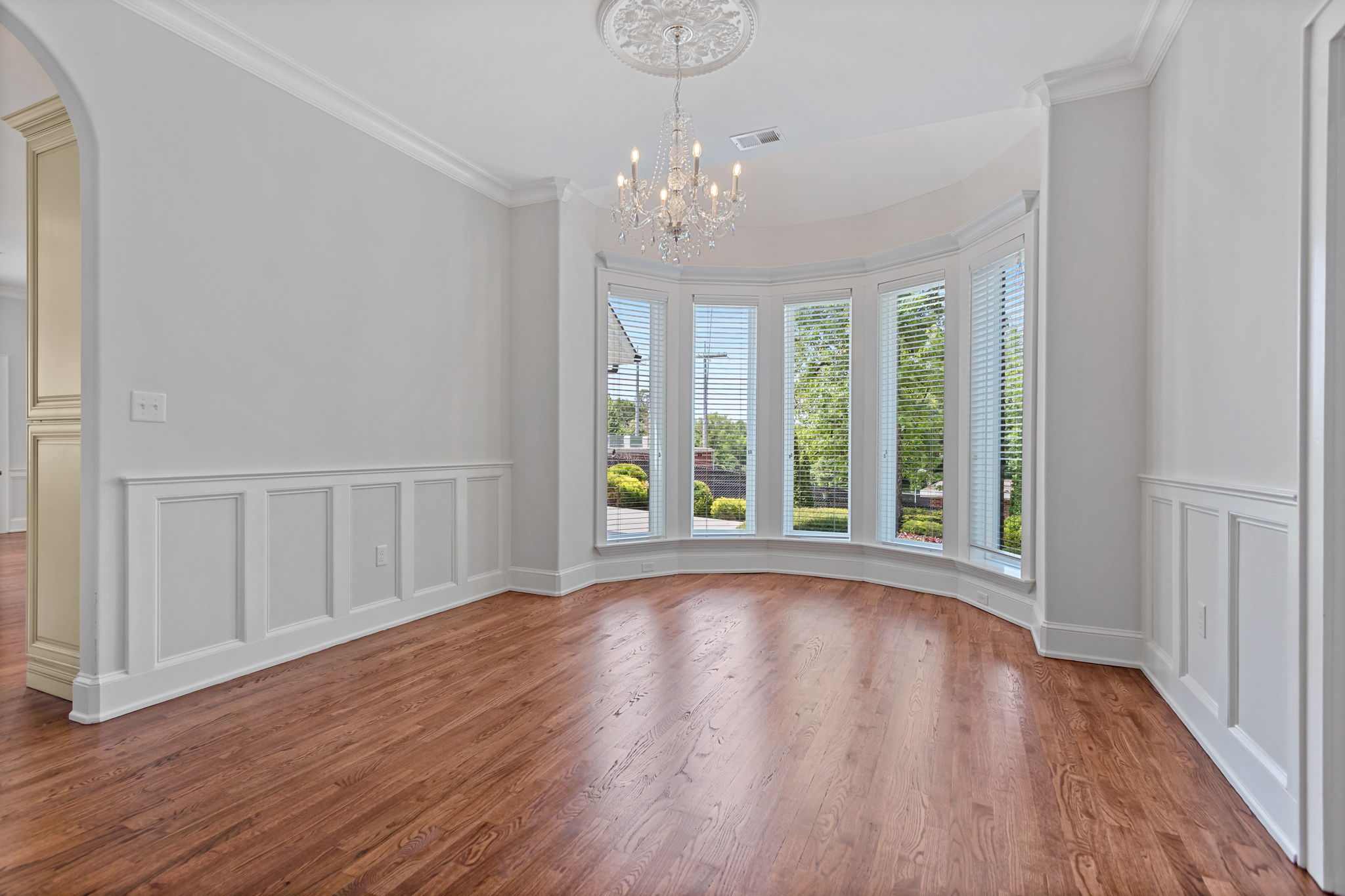  204 Crestwood Drive, Greenville, SC 29609 - 物件實景