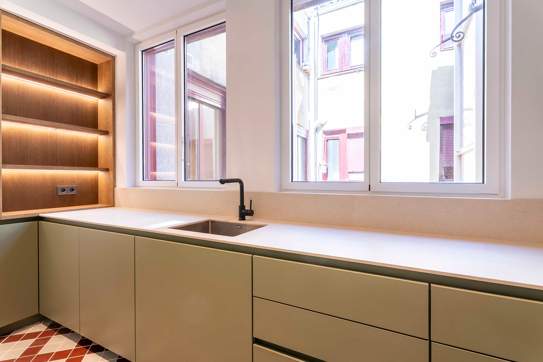  Renovated flat with 3 bedrooms in Malasaña neighborhood, Madrid - 物件實景