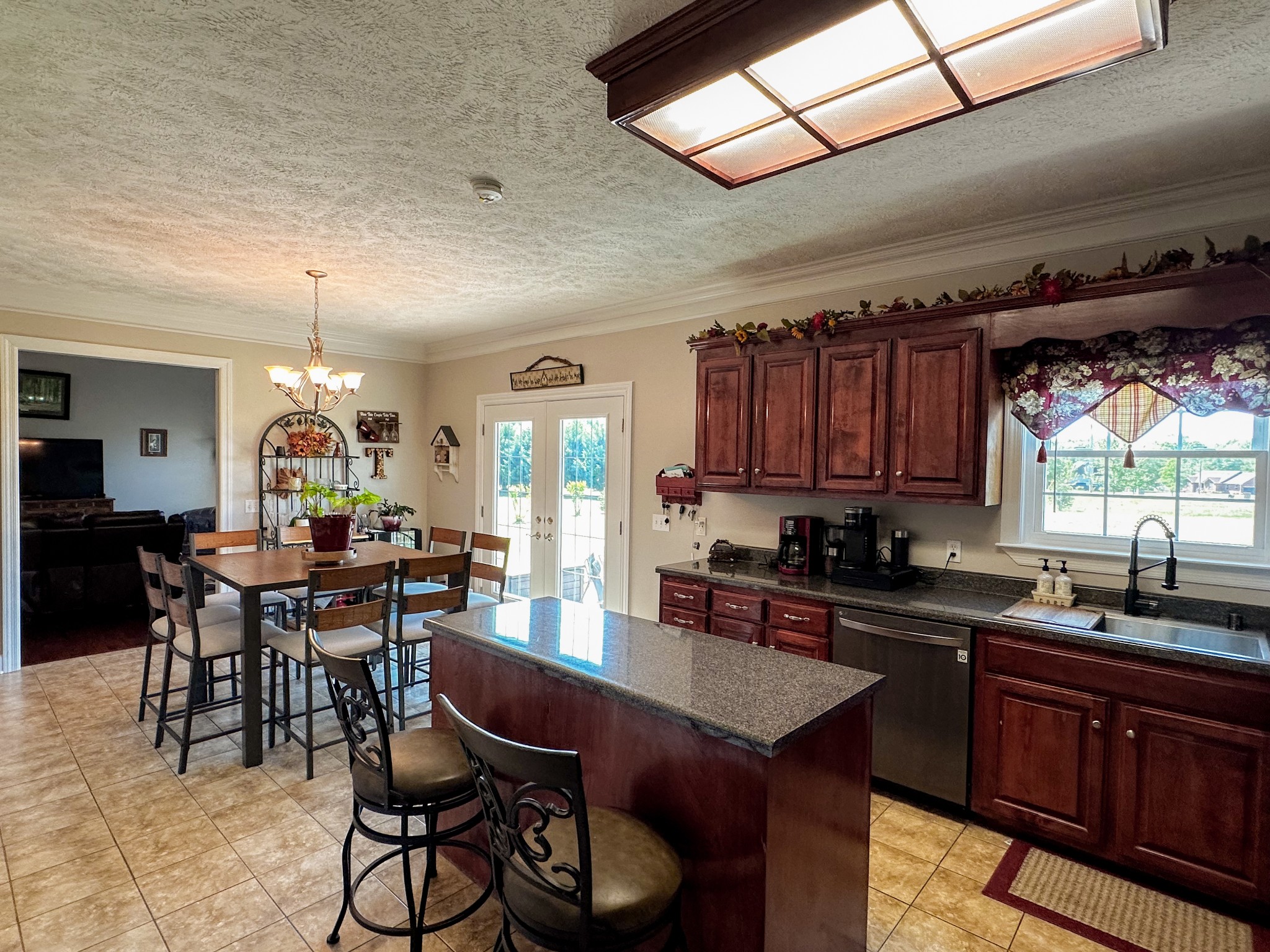  98 Aberdeen Ave, Hillsboro, TN, 37342 - 物件實景