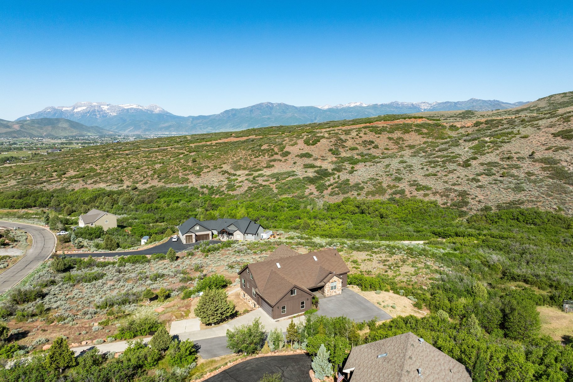  The Ultimate Multi-Generational Mountain Retreat Backing to 500 Acres of Open Sp - 物件實景