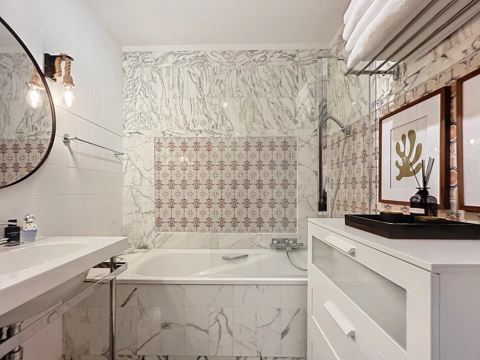 Cannes, Provence-Alpes-Côte d’Azur, 06400, FR, ,2 BathroomsBathrooms,Residential,For Sale,1665778
