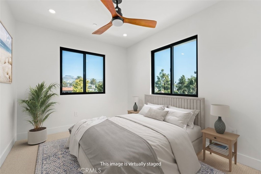 Dana Point, California, 92624, United States, 5 Bedrooms Bedrooms, ,4 BathroomsBathrooms,Residential,For Sale,1991837