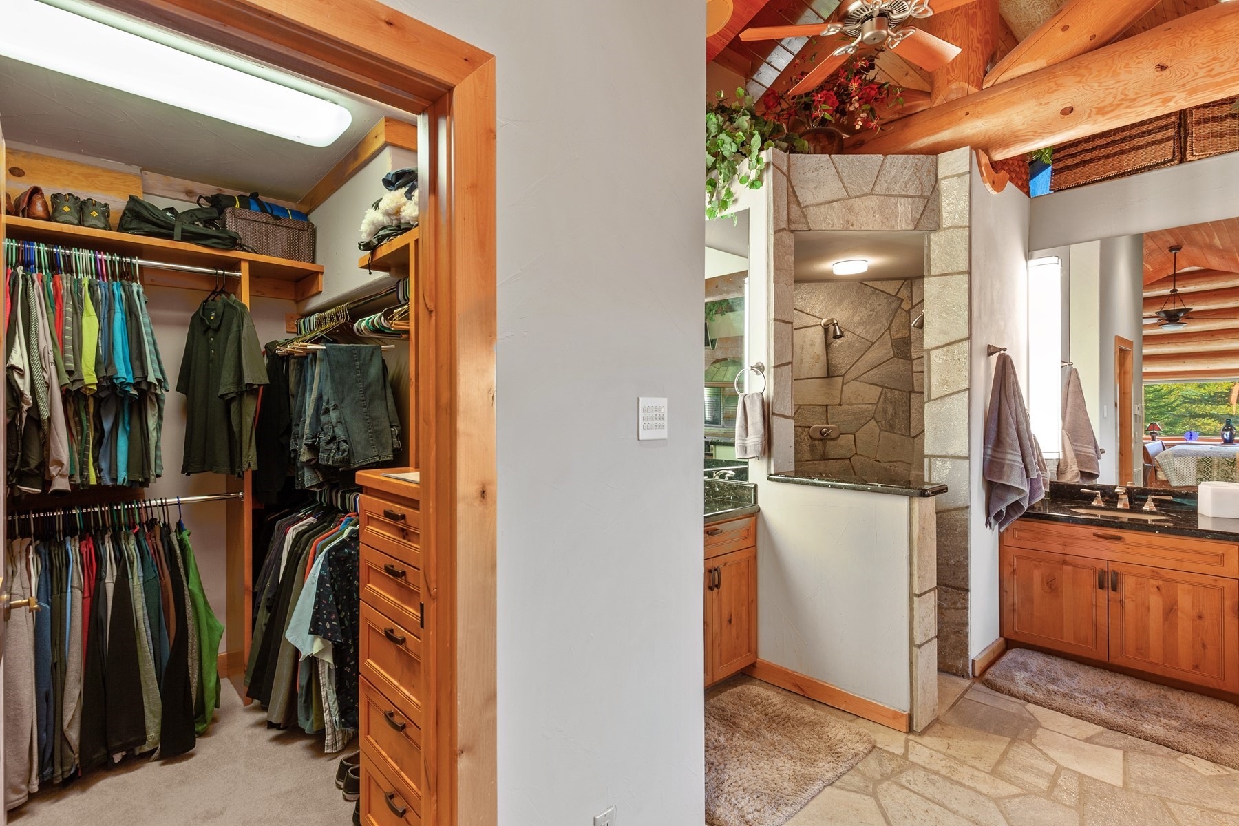  Log Estate overlooking Lake Coeur d