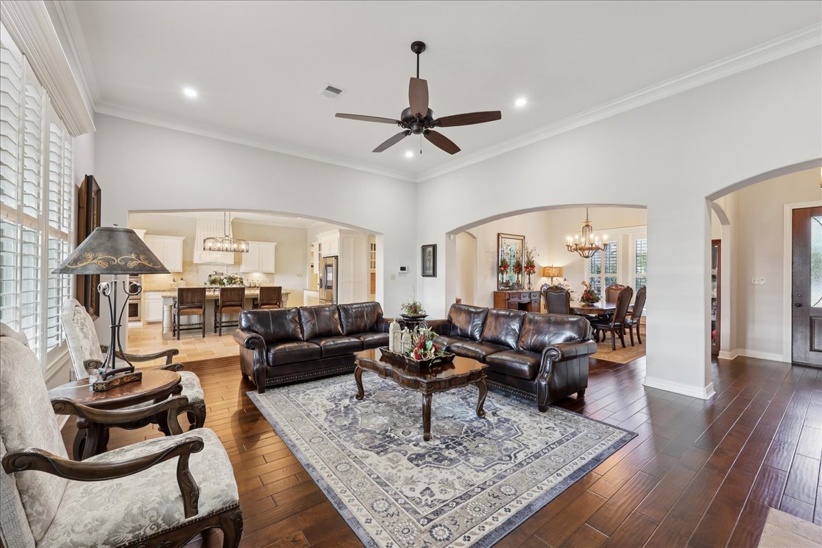 Beaumont, Texas, 77706, United States, 4 Bedrooms Bedrooms, ,3 BathroomsBathrooms,Residential,For Sale,1939499