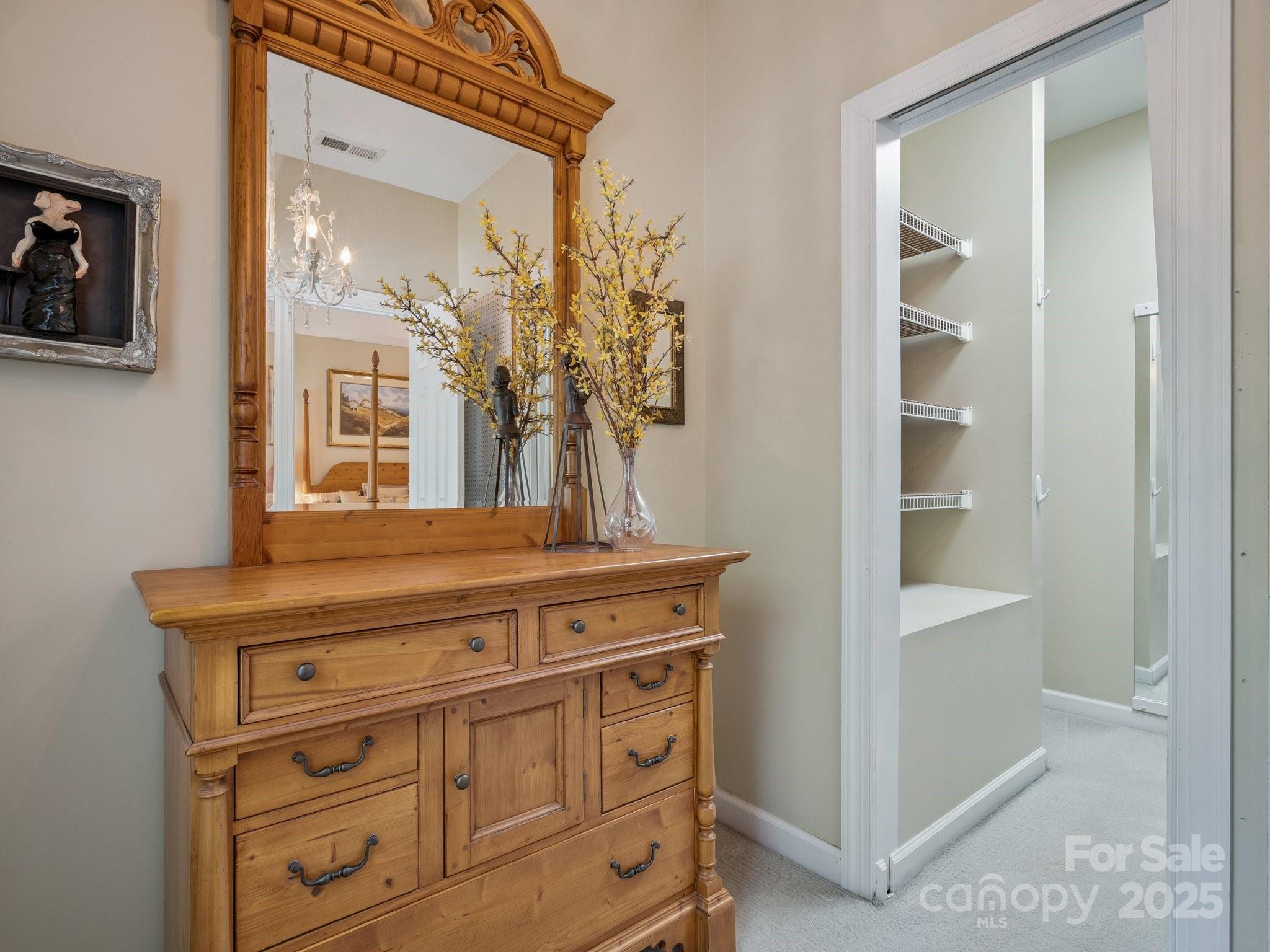 Matthews, North Carolina, 28105, United States, 5 Bedrooms Bedrooms, ,4 BathroomsBathrooms,Residential,For Sale,1905992