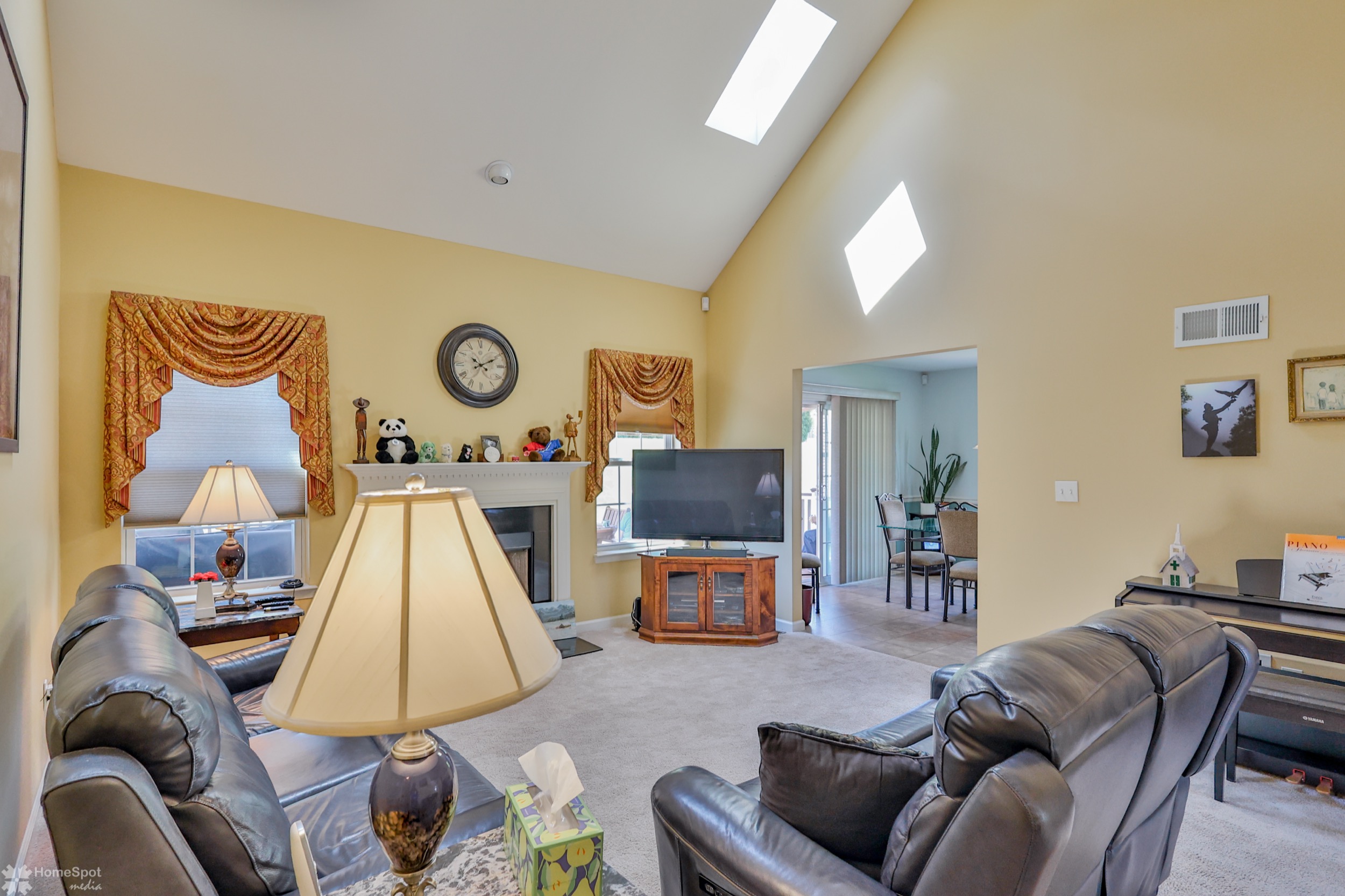 Allentown, Pennsylvania, 18104, United States, 4 Bedrooms Bedrooms, ,3 BathroomsBathrooms,Residential,For Sale,1937025