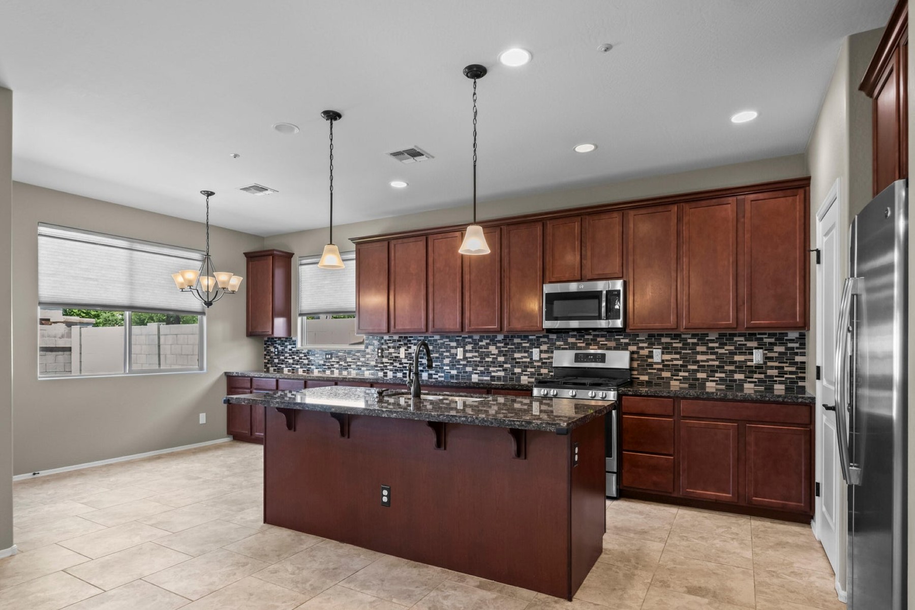  9272 W Wood Drive ¦ Peoria, AZ - 物件實景