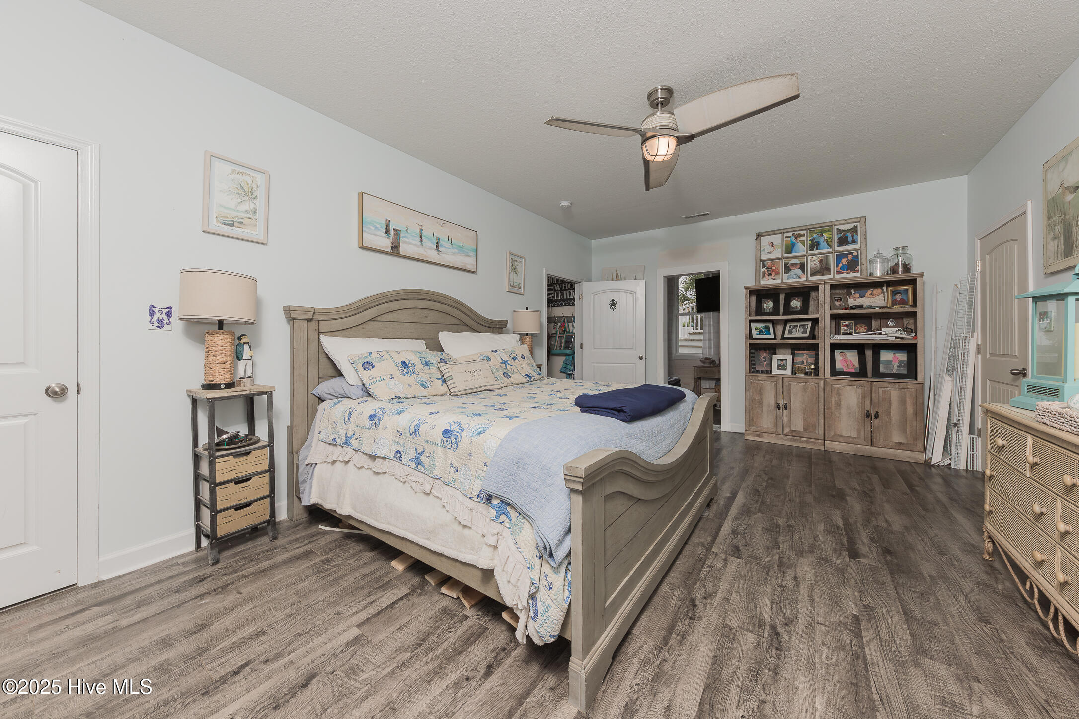 Hubert, North Carolina, 28539, United States, 4 Bedrooms Bedrooms, ,3 BathroomsBathrooms,Residential,For Sale,1974043