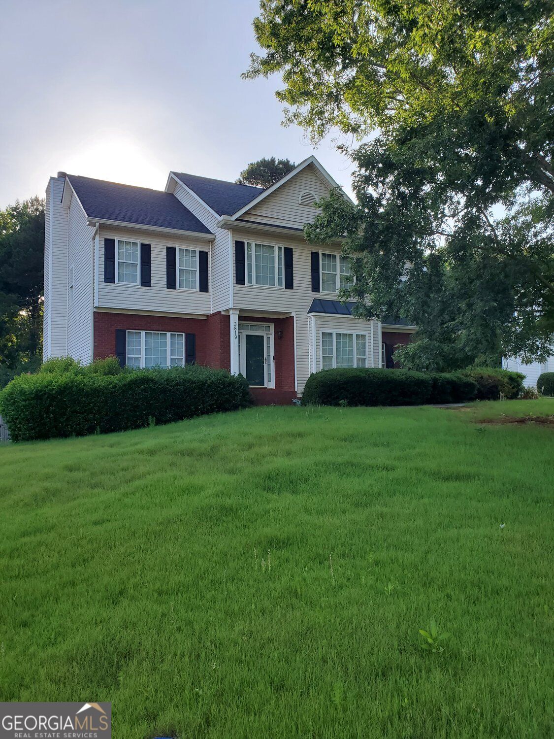 Martingale Dr, Conyers, GA 30094