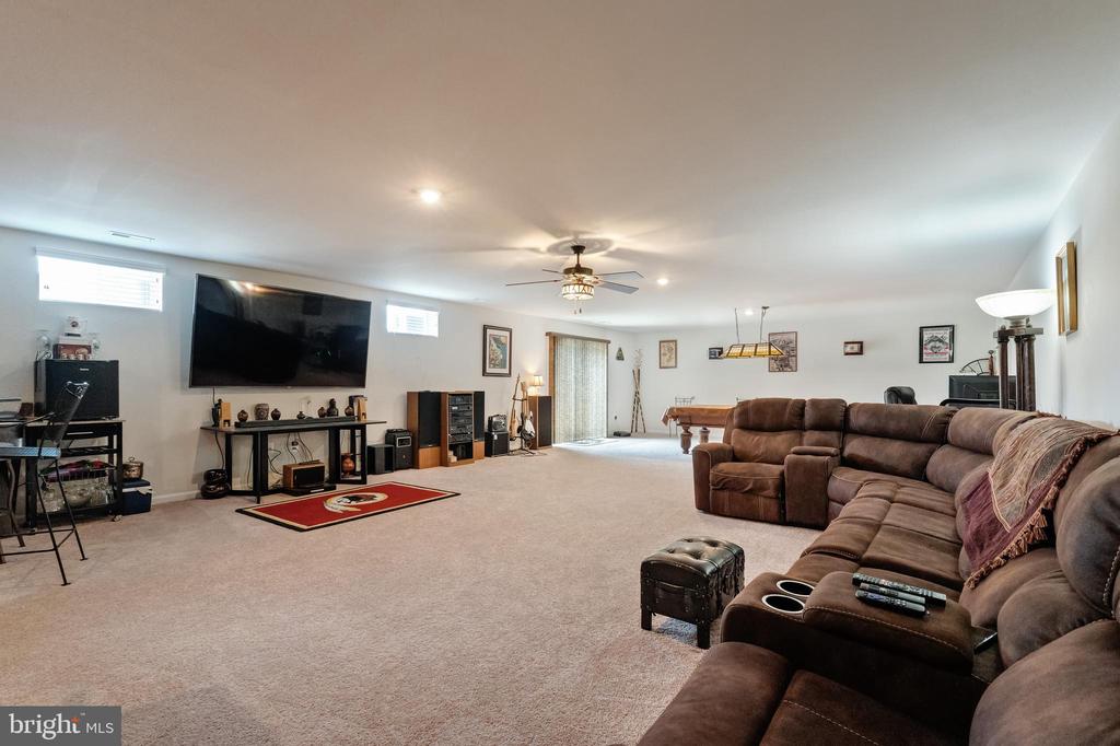 Spotsylvania, Virginia, 22551, United States, 3 Bedrooms Bedrooms, ,4 BathroomsBathrooms,Residential,For Sale,1869510