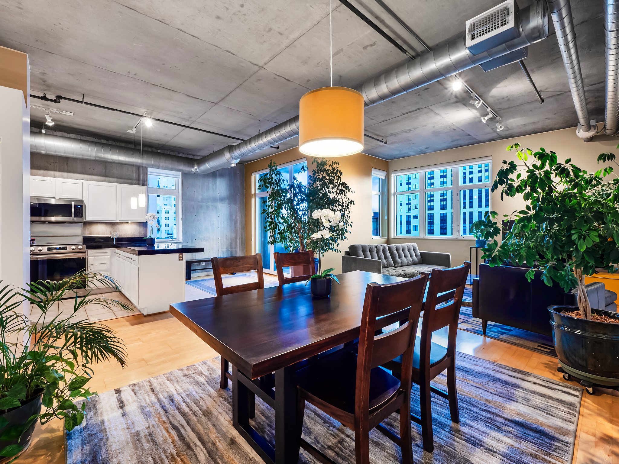  290 W 12th Avenue, Denver, CO, 80204 - 物件實景