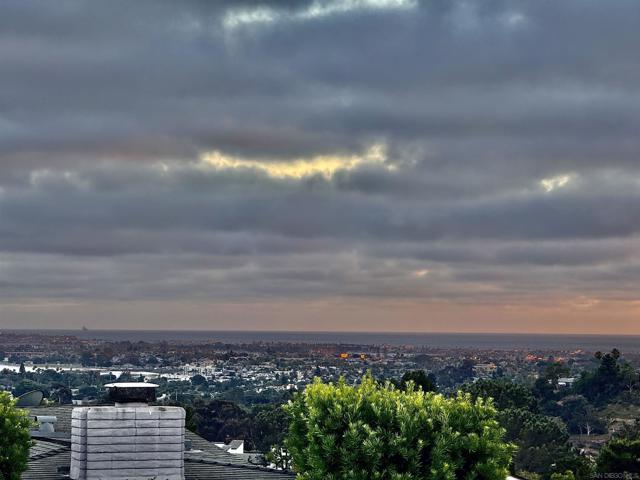 San Diego, California, 92117, United States, 4 Bedrooms Bedrooms, ,3 BathroomsBathrooms,Residential,For Sale,1902979
