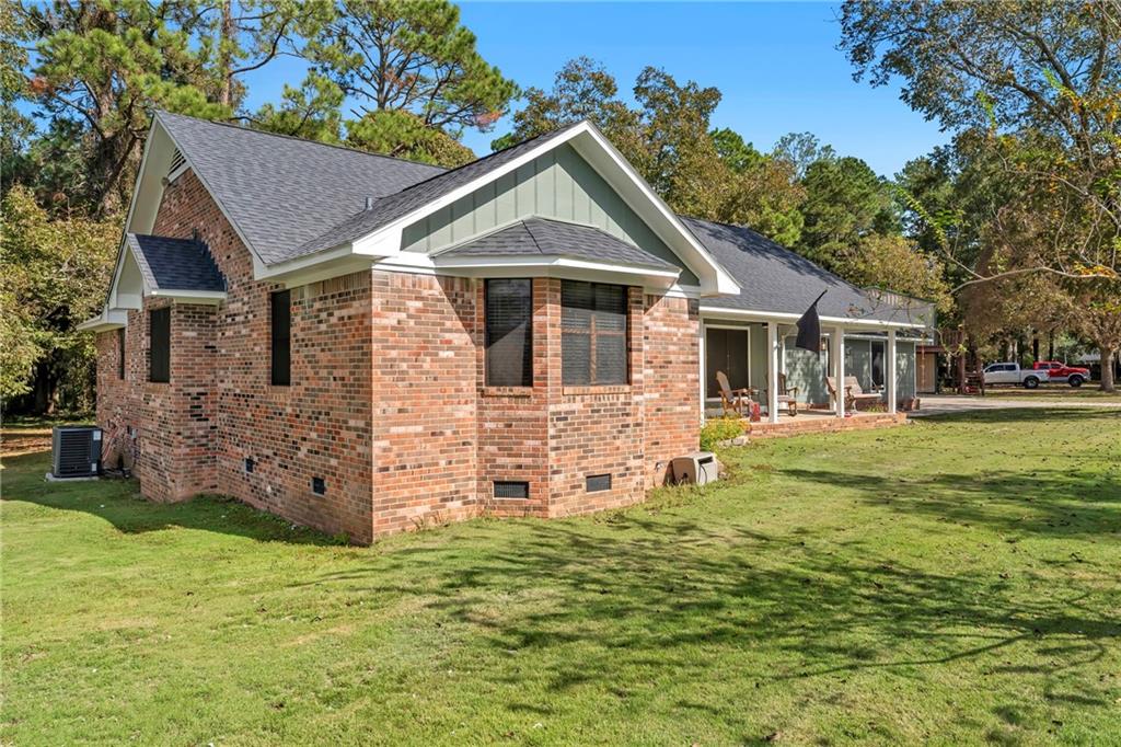 Grand Bay, Alabama, 36541, United States, 5 Bedrooms Bedrooms, ,3 BathroomsBathrooms,Residential,For Sale,2000990