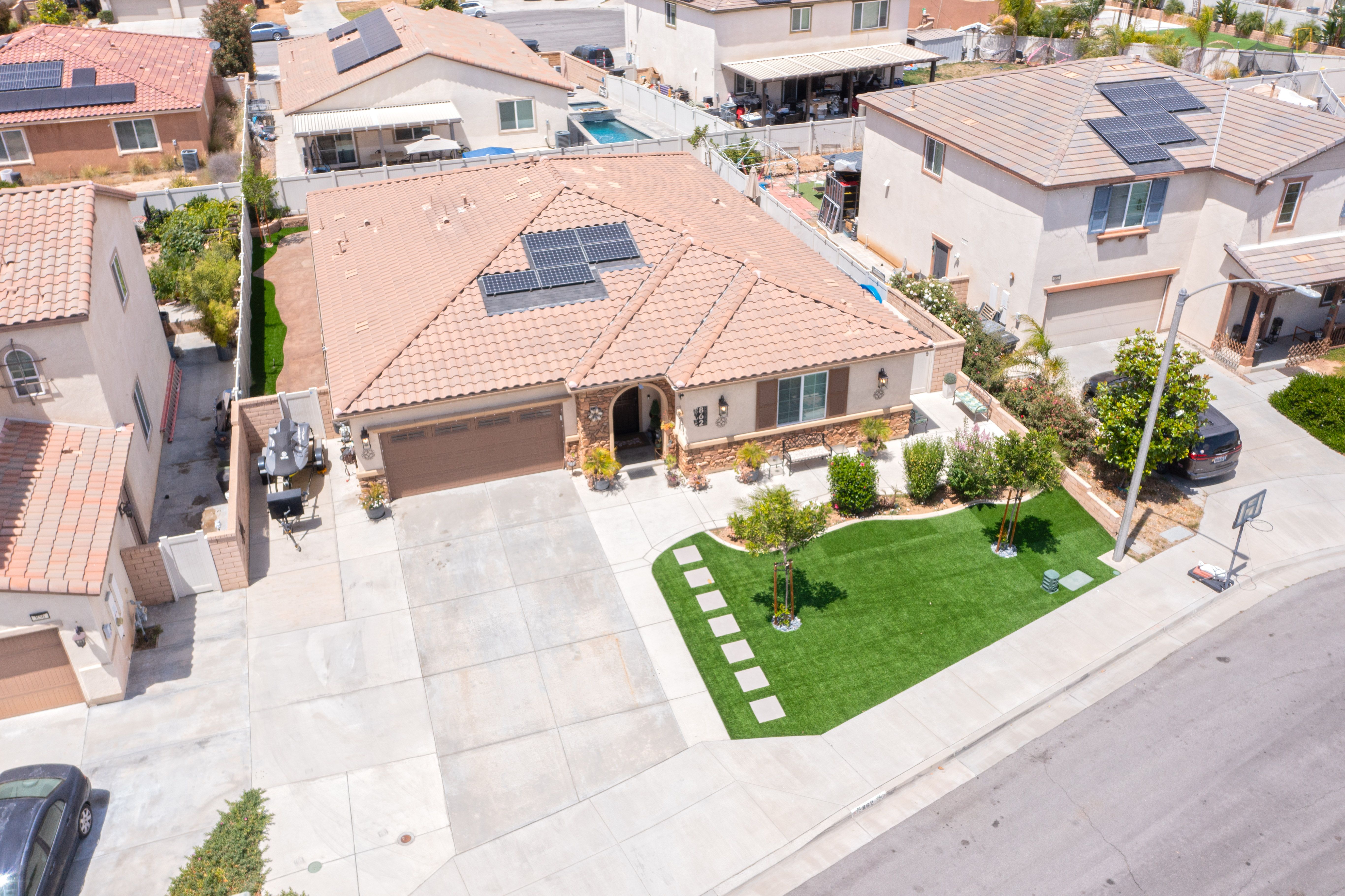  862 Corisante Court, Perris, CA 92571 - 物件實景