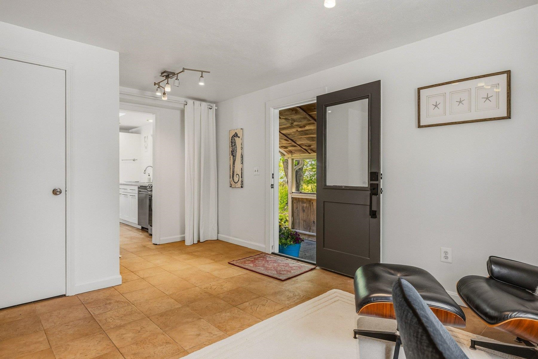  2 Bayberry Lane, Hampton, NH, 03842 - 物件實景
