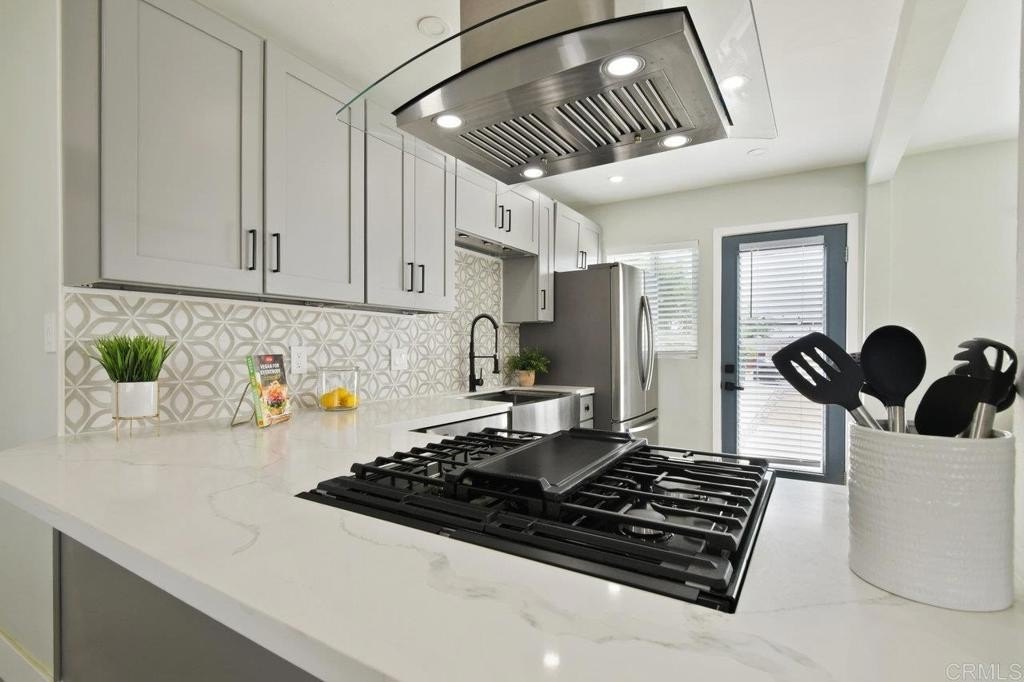 San Diego, California, 92139, United States, 3 Bedrooms Bedrooms, ,2 BathroomsBathrooms,Residential,For Sale,1856072
