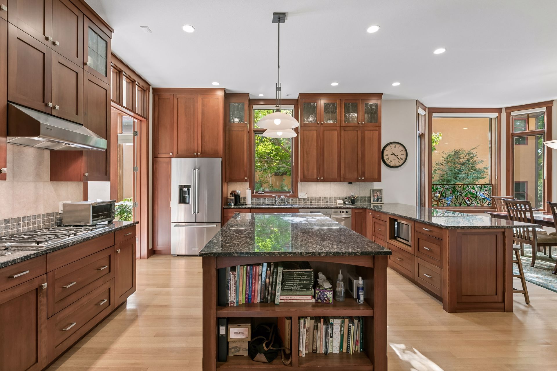  Luxury Custom Home in Wayzata’s Bluff Neighborhood - 物件實景