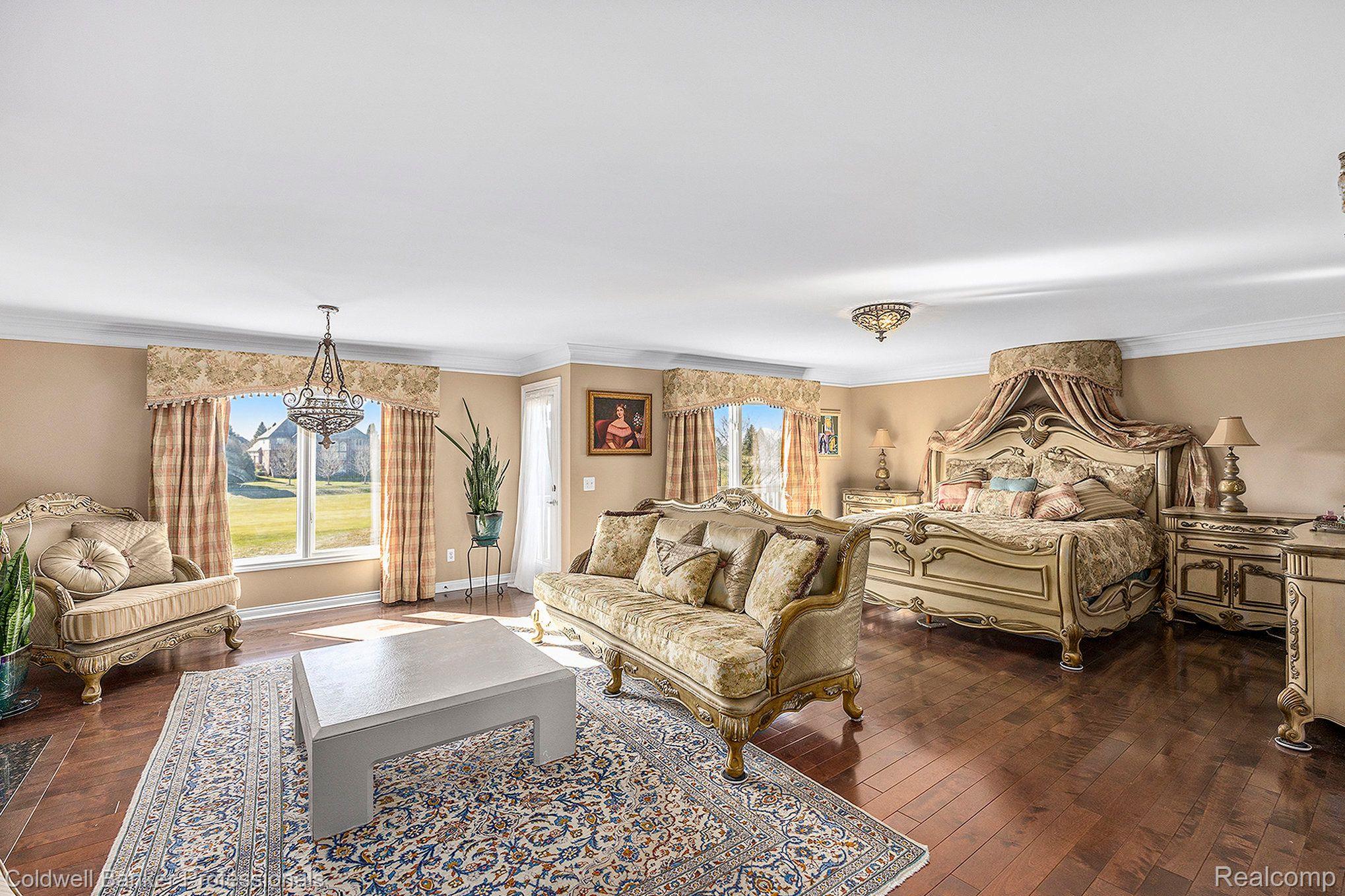 Oakland, Michigan, 48363, United States, 4 Bedrooms Bedrooms, ,6 BathroomsBathrooms,Residential,For Sale,1986538