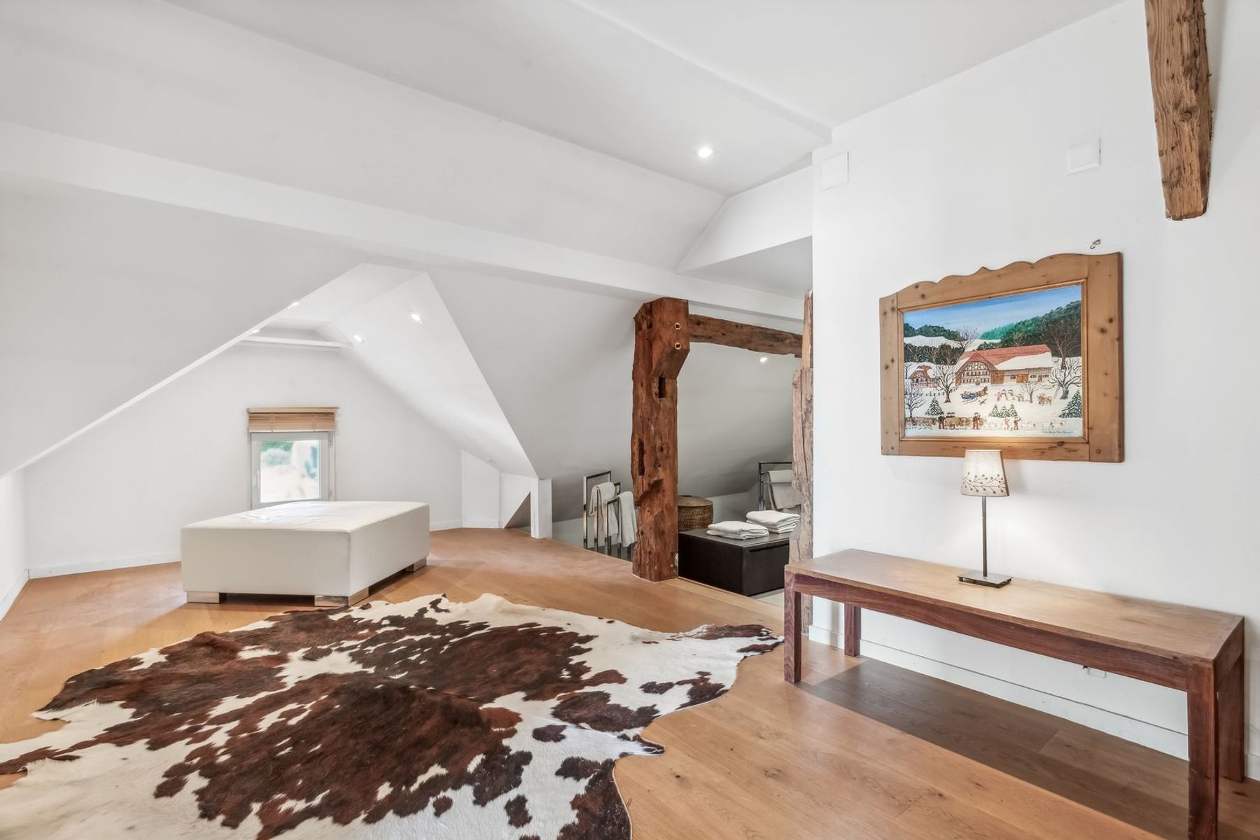  Exceptional renovated property with large garden and lake view - 物件實景