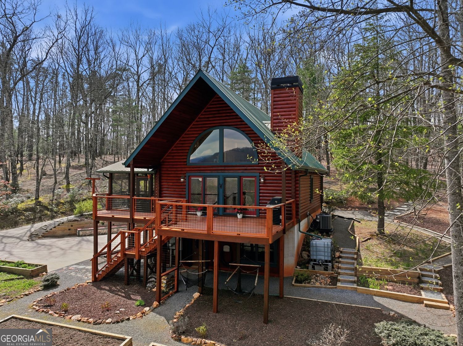 Ellijay, Georgia, 30536, United States, 2 Bedrooms Bedrooms, ,3 BathroomsBathrooms,Residential,For Sale,2035001