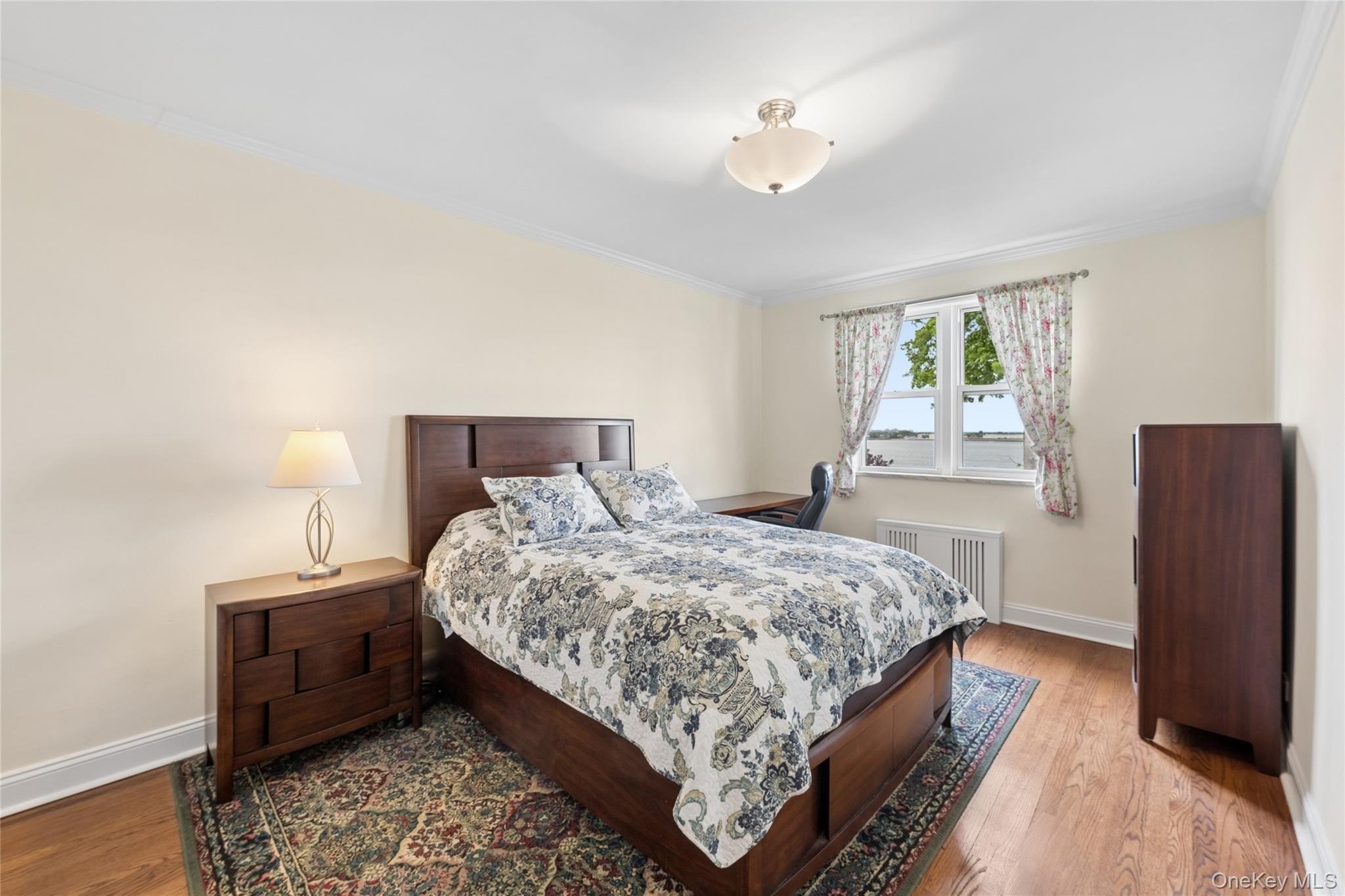 Beechhurst, New York, 11357, United States, 3 Bedrooms Bedrooms, ,2 BathroomsBathrooms,Residential,For Sale,2049222