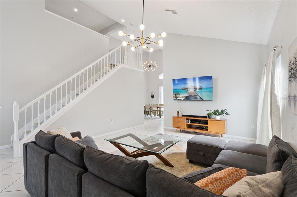 Kissimmee, Florida, 34747, United States, 6 Bedrooms Bedrooms, ,4 BathroomsBathrooms,Residential,For Sale,1992818