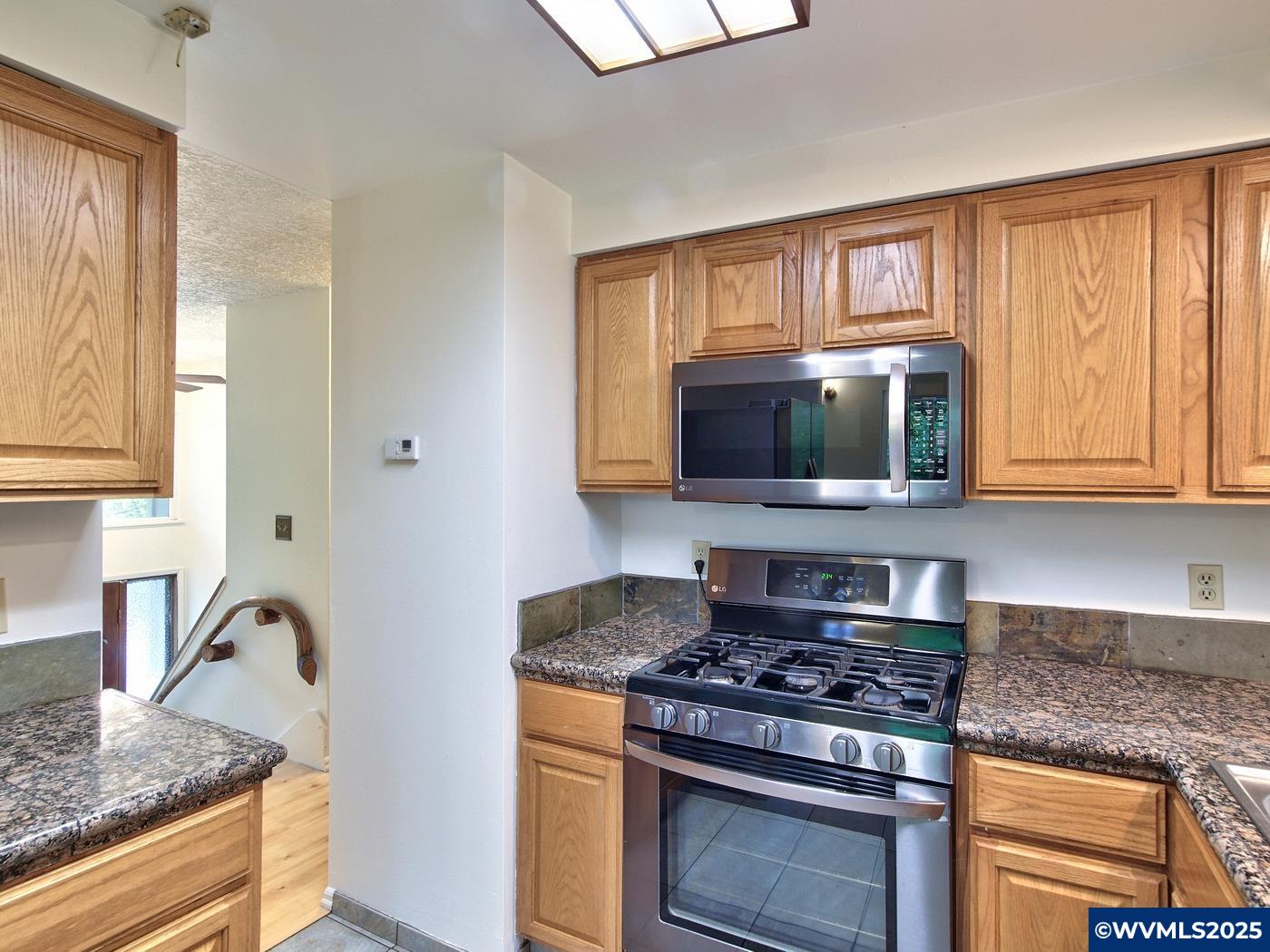 Lincoln City, Oregon, 97367, United States, ,2 BathroomsBathrooms,Residential,For Sale,1974153