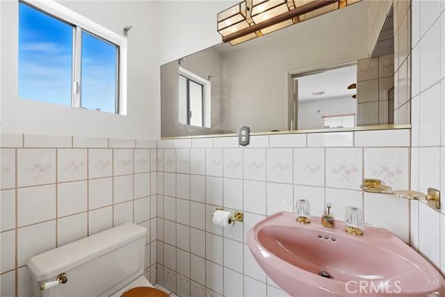 County - Los Angeles, California, 90063, United States, 4 Bedrooms Bedrooms, ,2 BathroomsBathrooms,Residential,For Sale,1984110