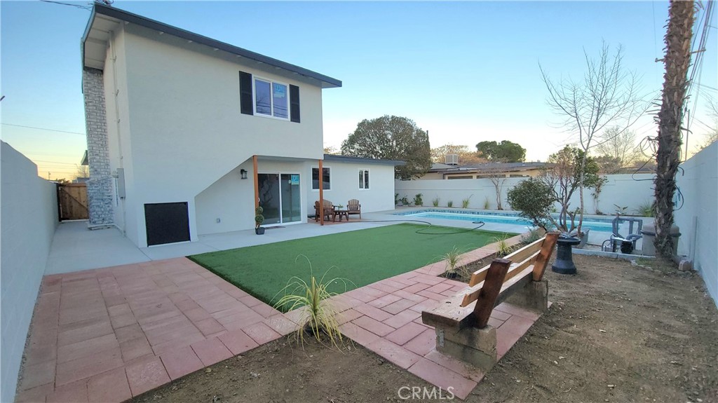 Palmdale, California, 93550, United States, 4 Bedrooms Bedrooms, ,2 BathroomsBathrooms,Residential,For Sale,2011344