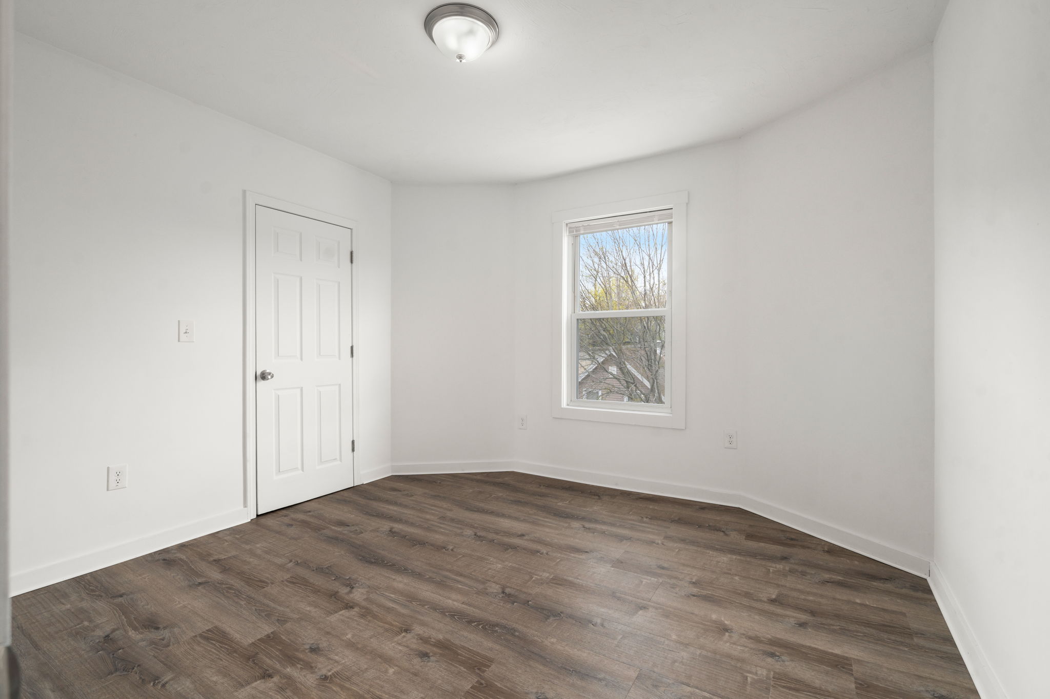  145-147 Canterbury Street, Worcester, MA, 01603 - 物件實景