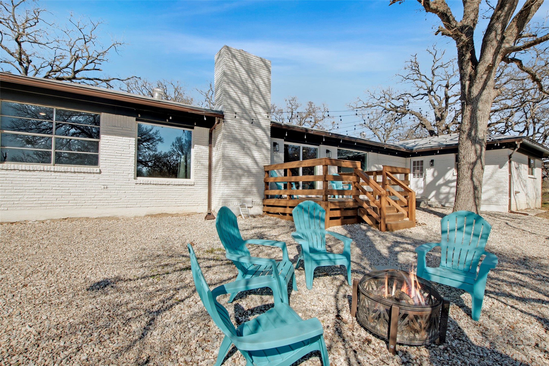 Dalworthington Gardens, Texas, 76016, United States, 3 Bedrooms Bedrooms, ,3 BathroomsBathrooms,Residential,For Sale,1722387