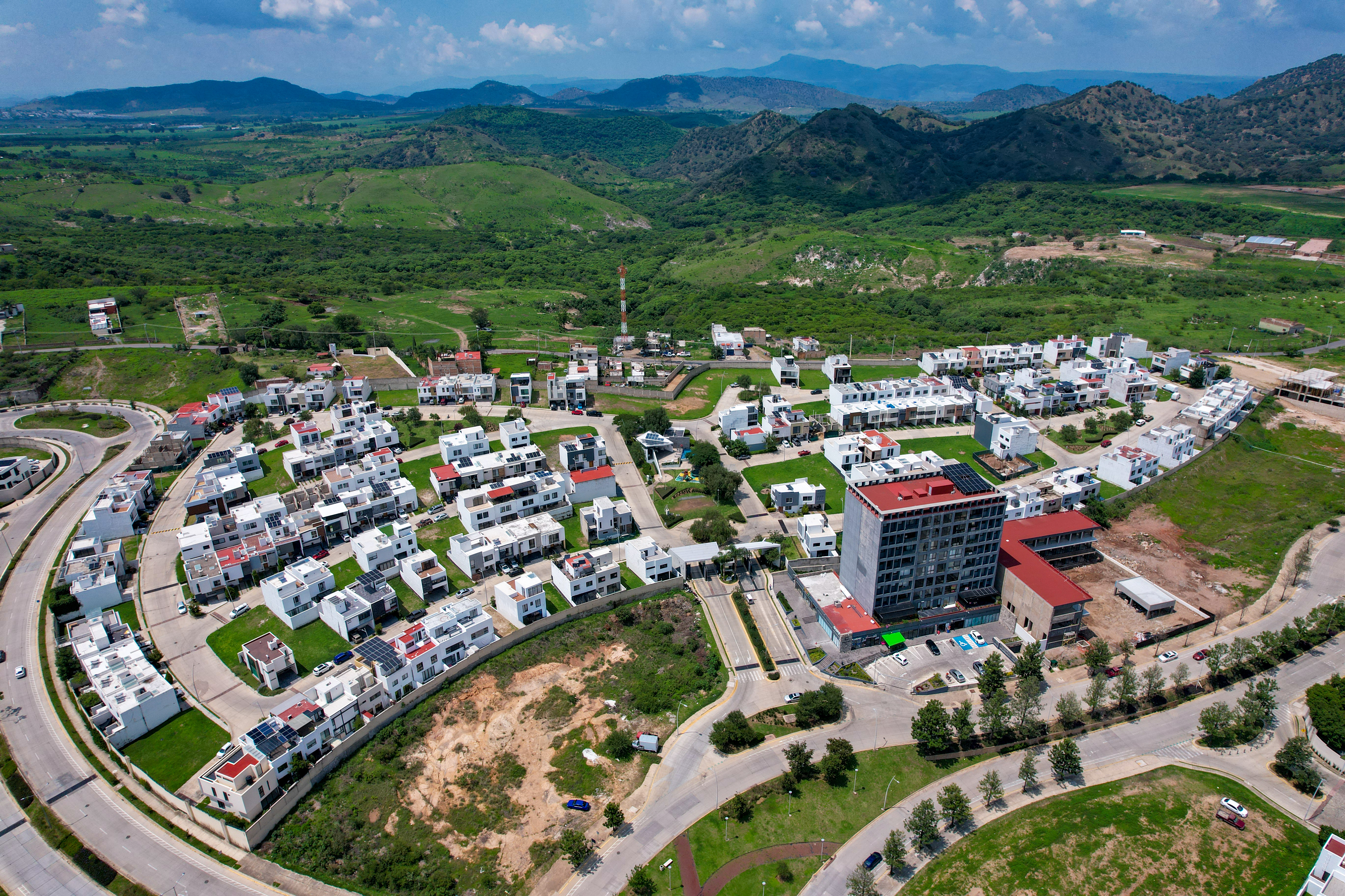  Casa en Venta en Capital Norte  Coto Carrara - 物件實景
