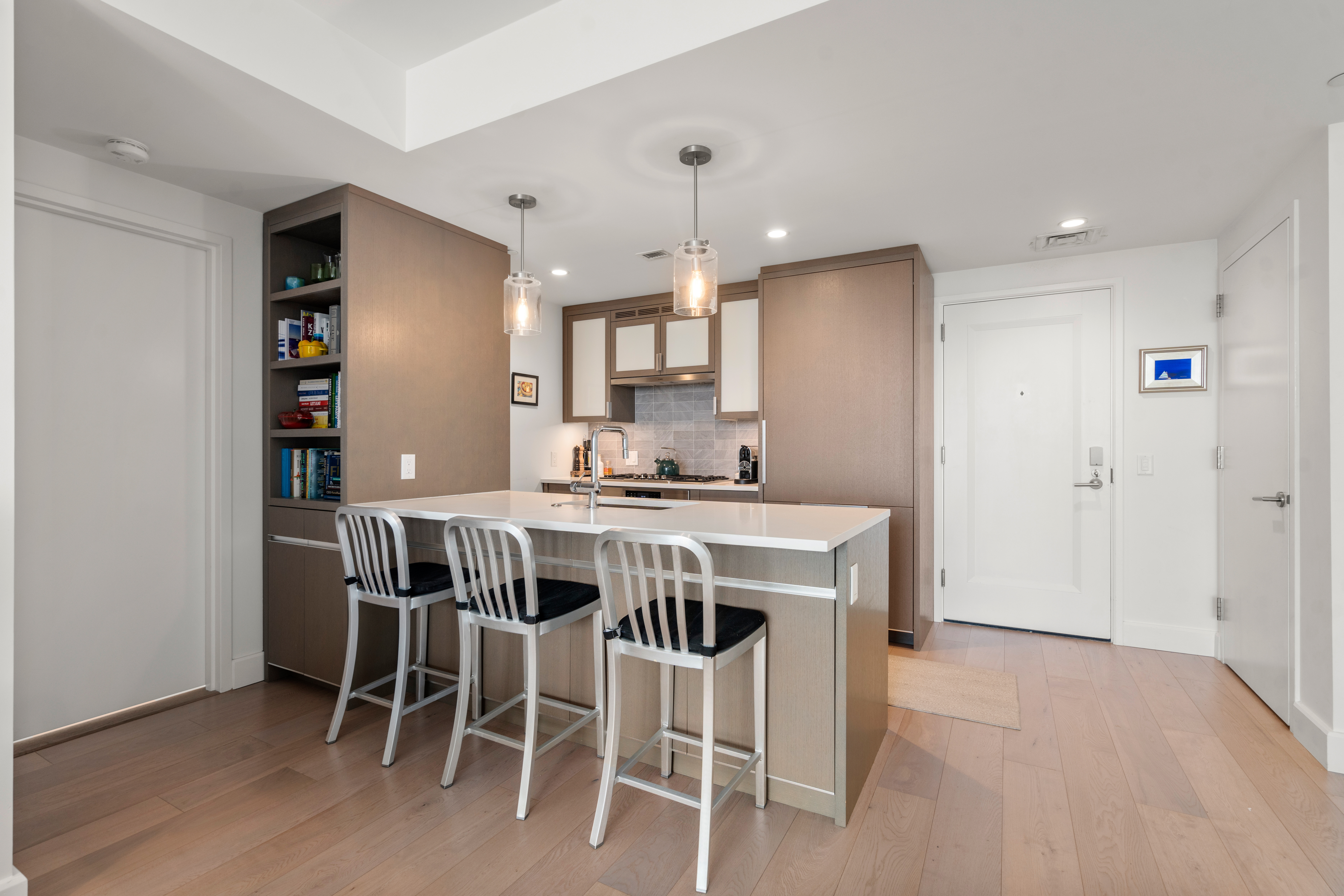  100 Lovejoy Wharf, Unit 7J, Boston, MA, 02114 - 物件實景