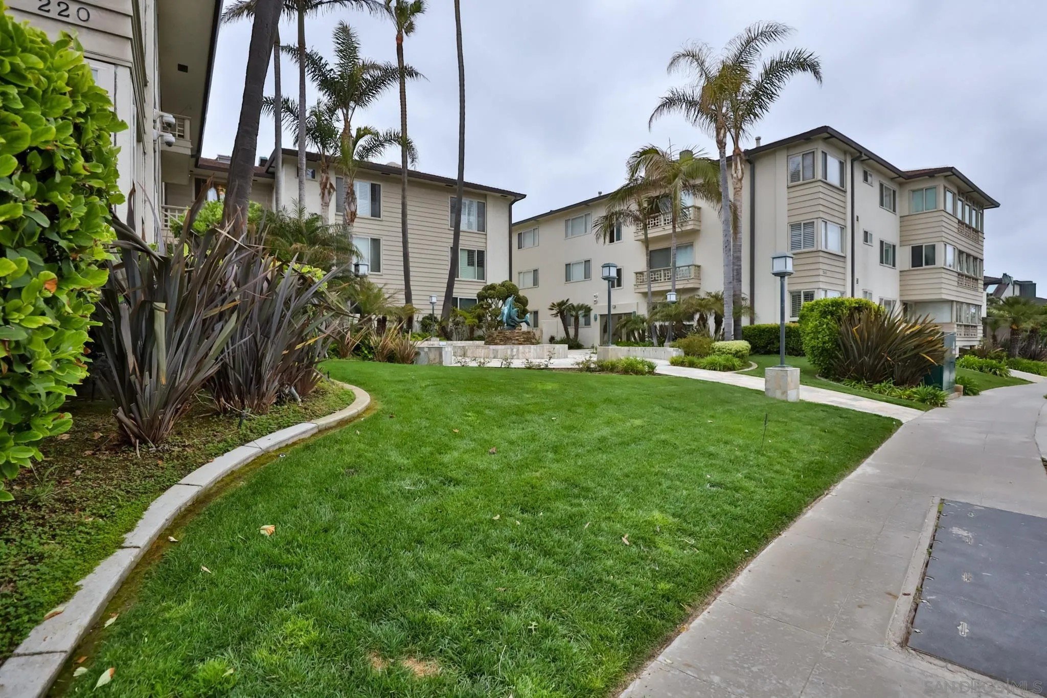 La Jolla, California, 92037, United States, ,1 BathroomBathrooms,Residential,For Sale,1883103