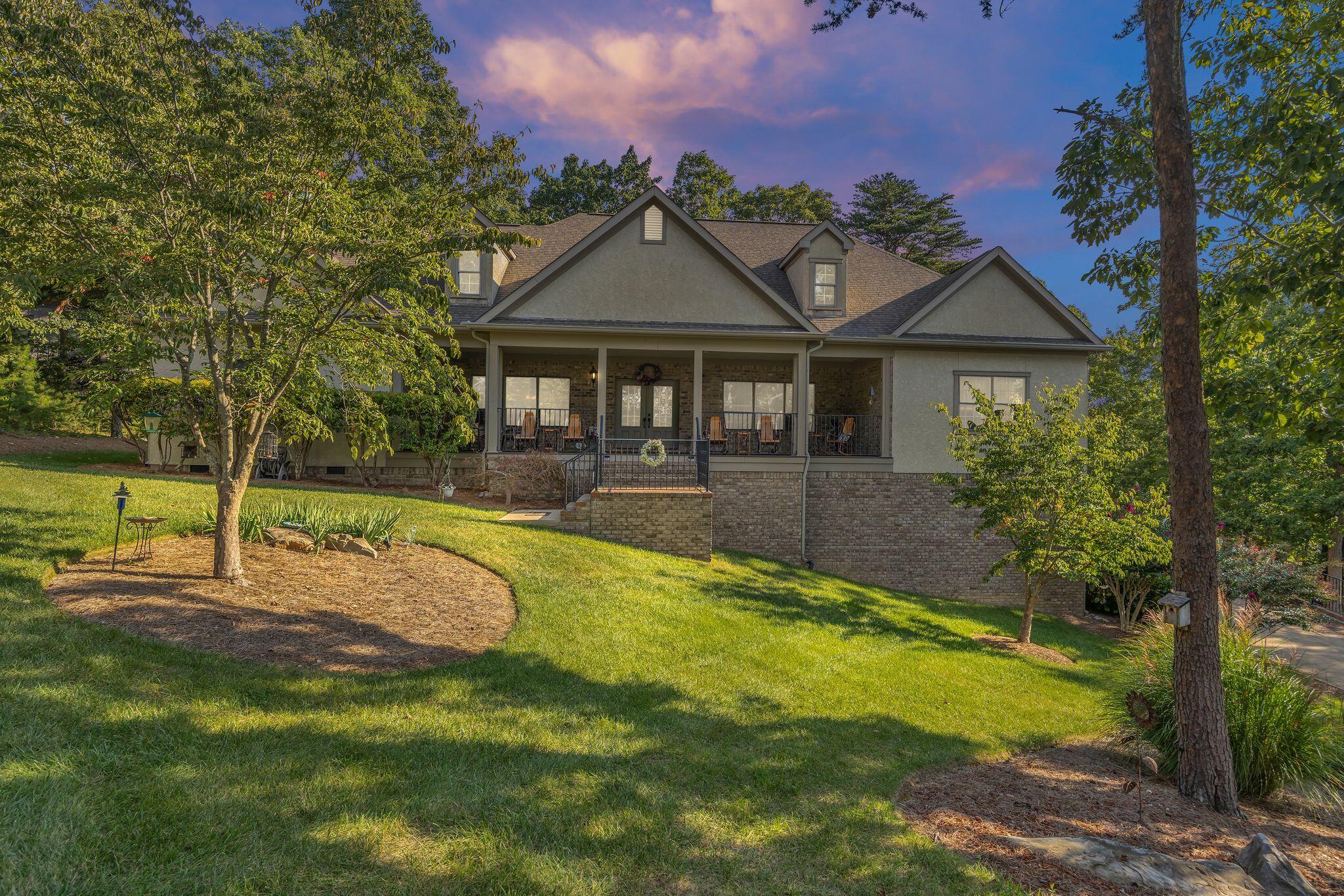 Rising Fawn, Georgia, 30738, United States, 3 Bedrooms Bedrooms, ,5 BathroomsBathrooms,Residential,For Sale,1982242