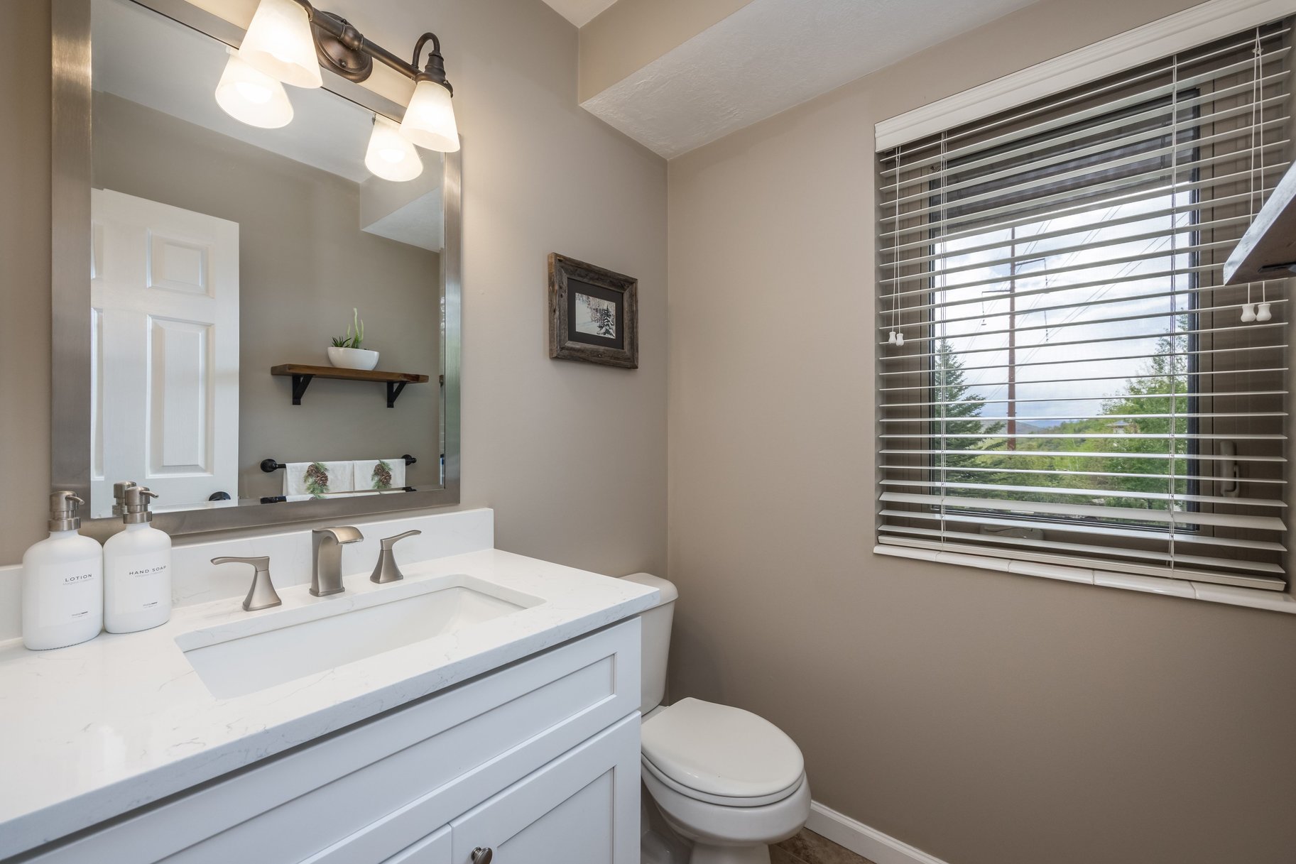  Remodeled Home in the Park City Utah School District - 物件實景