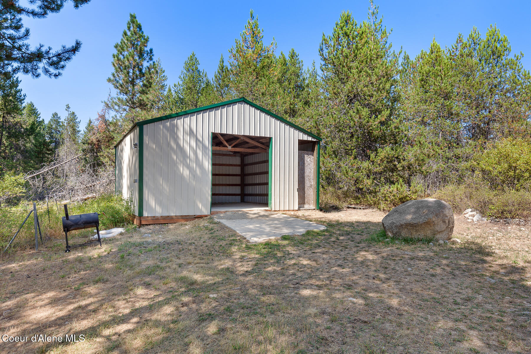 Spirit Lake, Idaho, 83869, United States, 3 Bedrooms Bedrooms, ,2 BathroomsBathrooms,Residential,For Sale,1928788