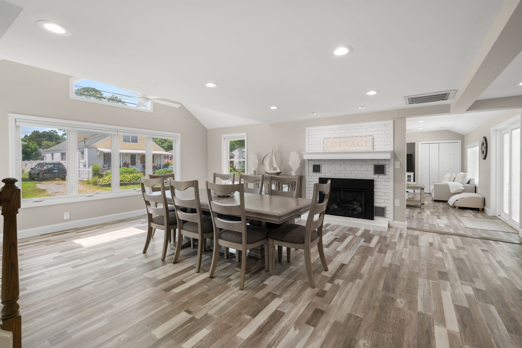  completely remodeled and update contemporary ranch - 物件實景