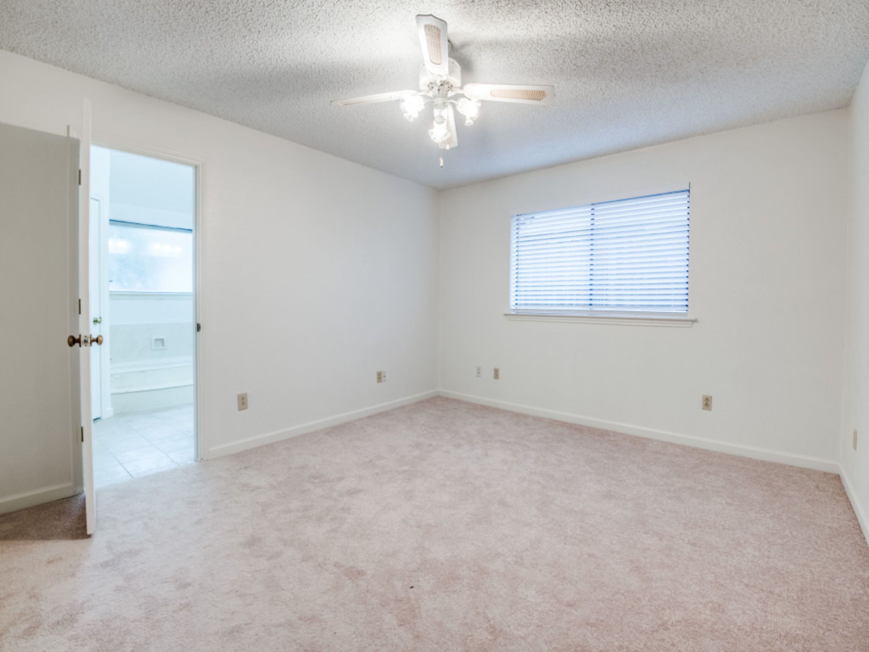  4525 Ringgold Lane - 物件實景