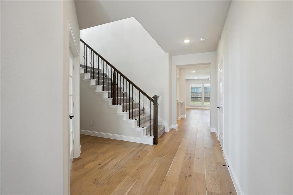 Aubrey, Texas, 76227, United States, 4 Bedrooms Bedrooms, ,3 BathroomsBathrooms,Residential,For Sale,1928697