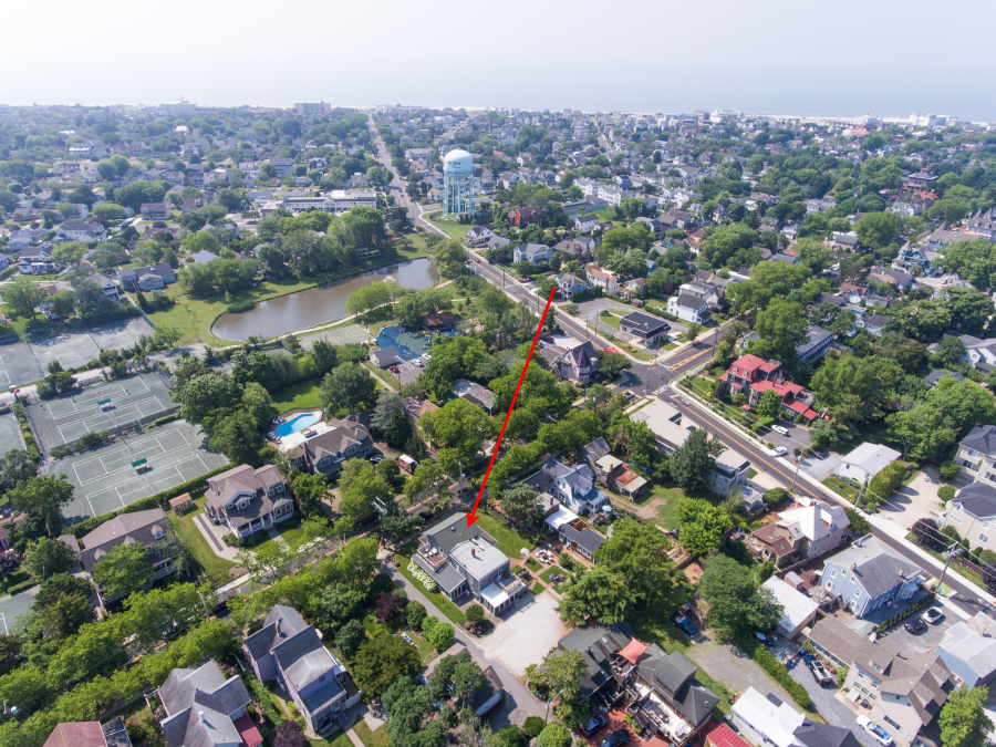 Cape May, New Jersey, 08204, United States, 6 Bedrooms Bedrooms, ,6 BathroomsBathrooms,Residential,For Sale,1974439