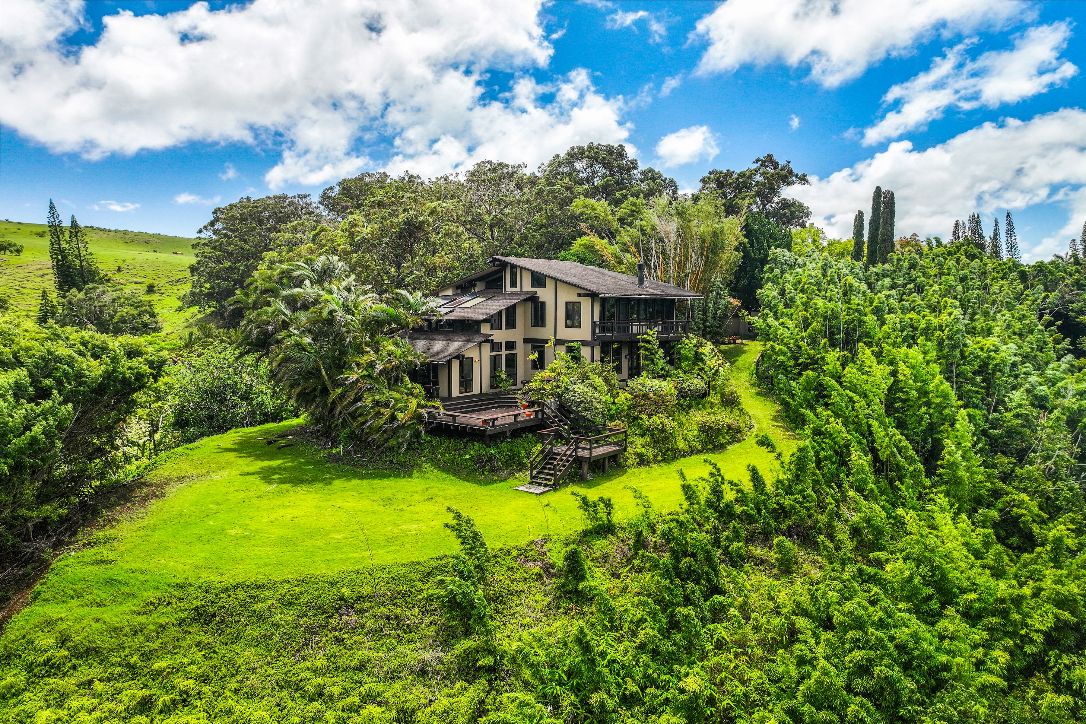  Architectural Haiku Retreat on Nearly 10 Private Acres - 物件實景