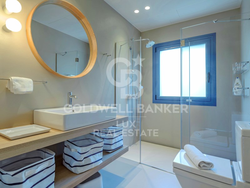Girona, Colera, Colera Girona, Colera, Colera Giro, Colera, Catalonia, ES, 5 Bedrooms Bedrooms, ,4 BathroomsBathrooms,Residential,For Sale,Girona, Colera, Colera Girona, Colera, Colera Giro,1615744