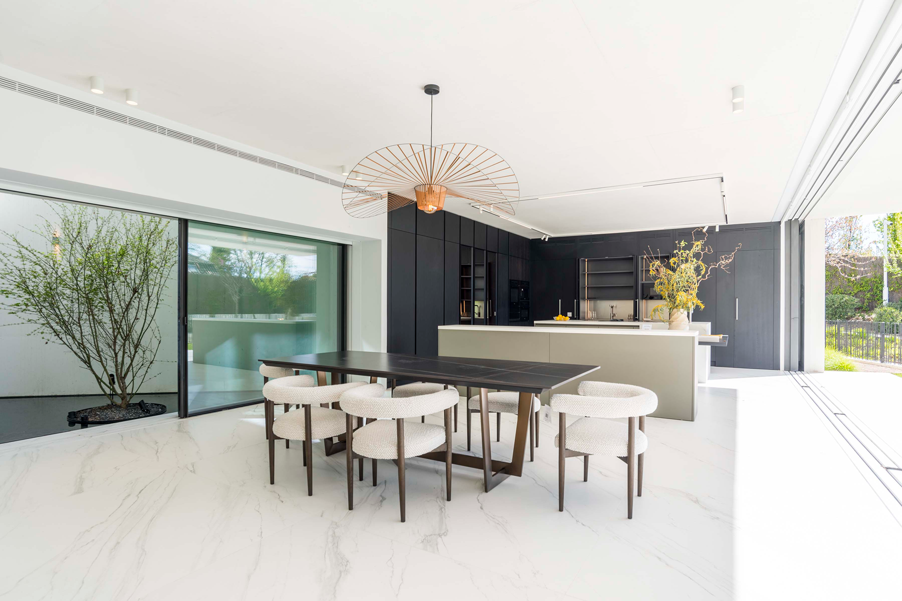  Spectacular detached villa with pool in Somosaguas, Pozuelo de Alarcón - 物件實景