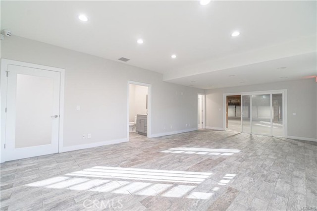 Long Beach, California, 90813, United States, ,Residential,For Sale,1979612