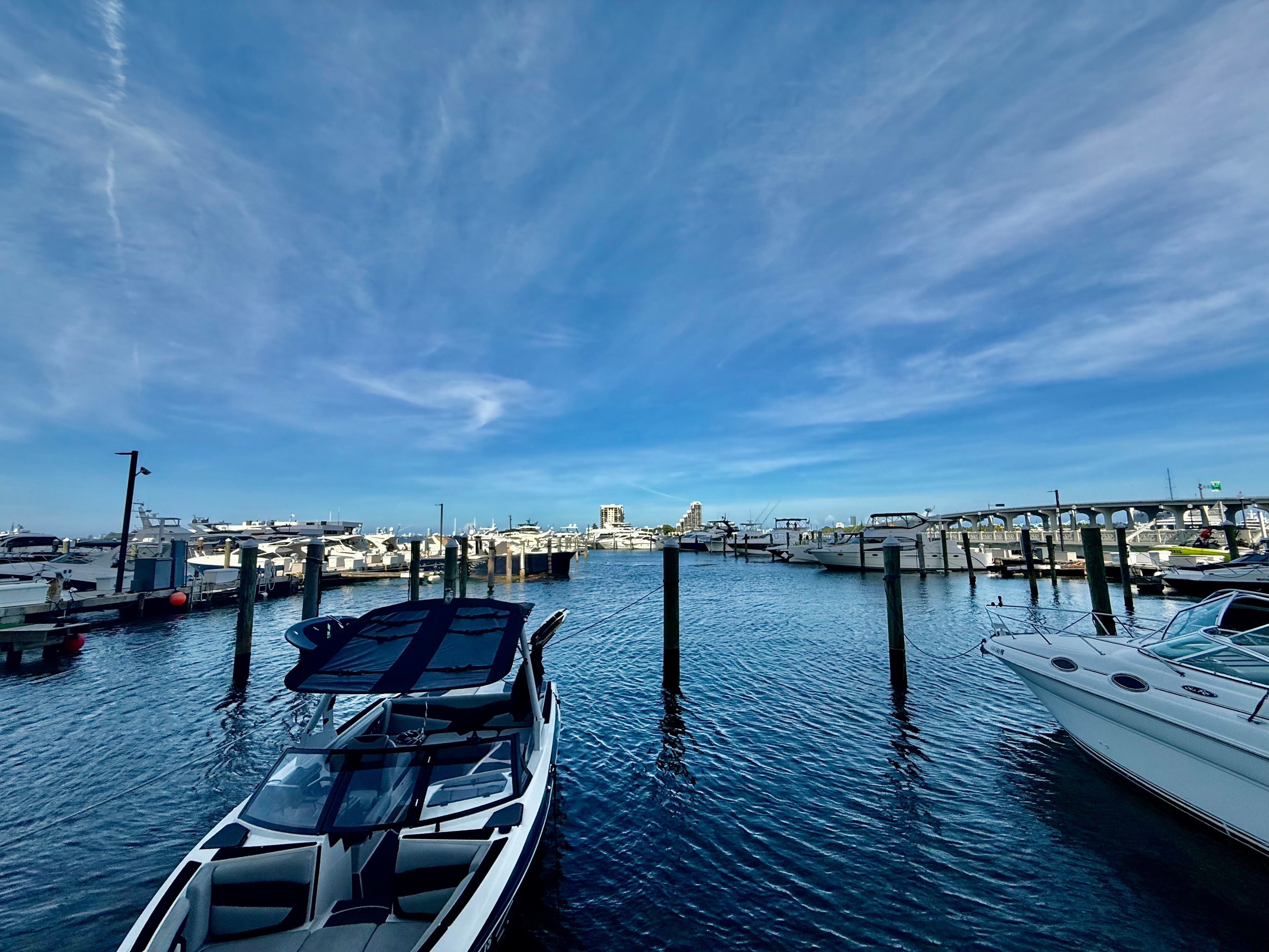  555 NE 15th St, Miami, FL, 33132 - 物件實景