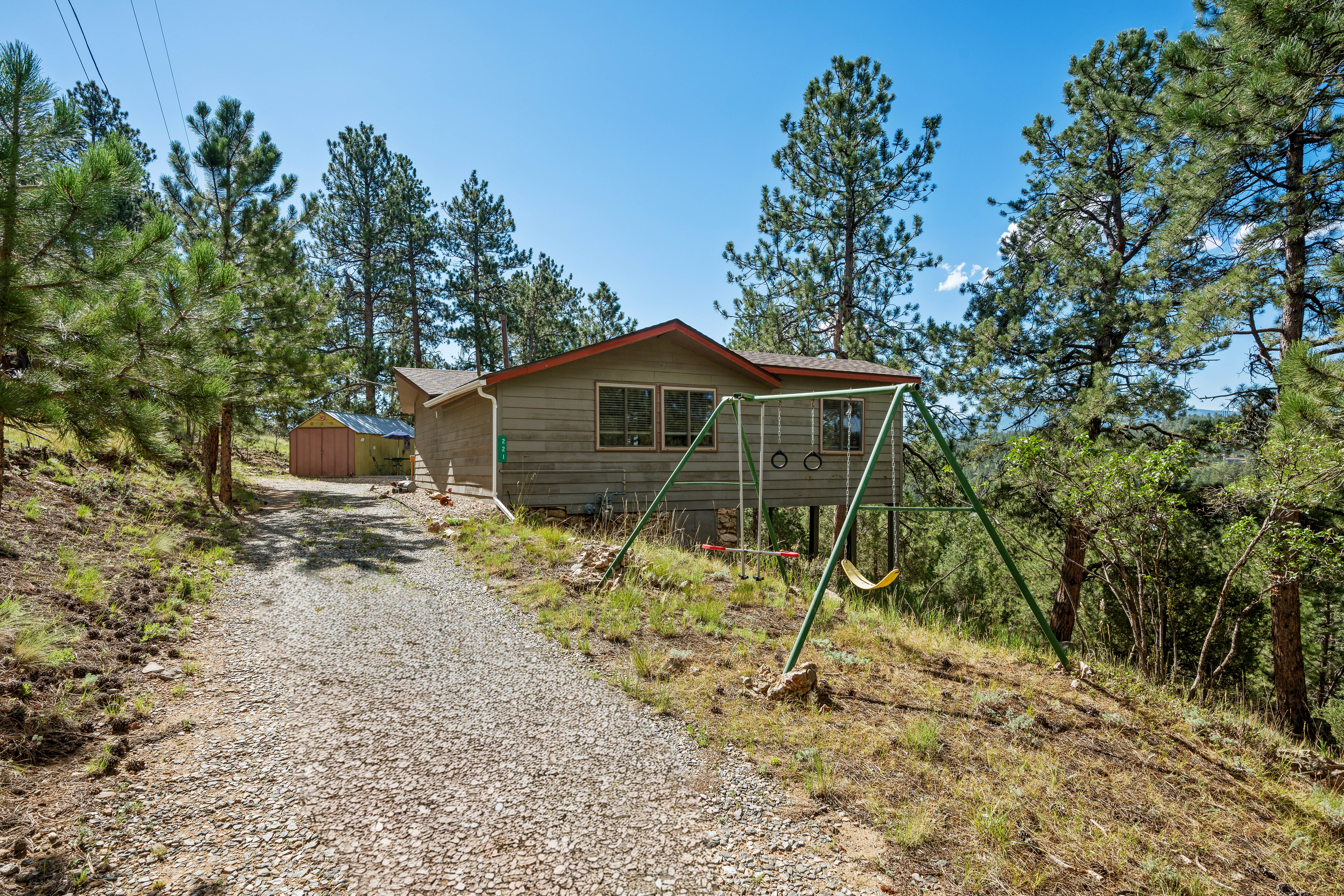  Rare Opportunity To Own Two Mountain Homes - 物件實景